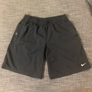 Men’s Nike Dry-fit shorts medium